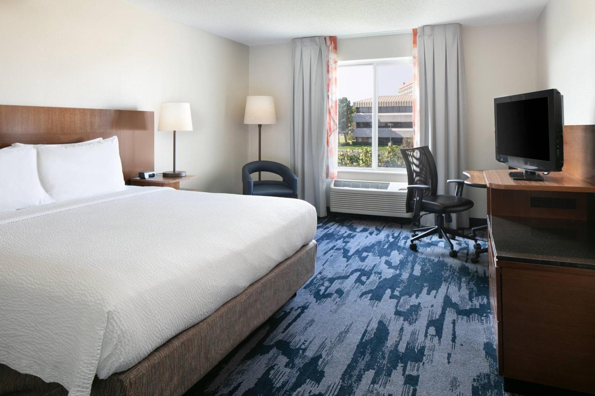 Fairfield Inn & Suites By Marriott Tulsa Central Exterior photo