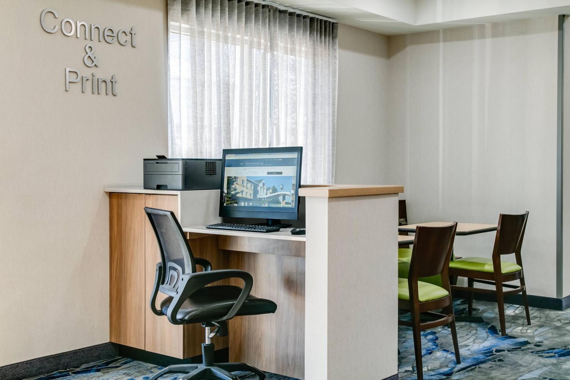 Fairfield Inn & Suites By Marriott Tulsa Central Exterior photo